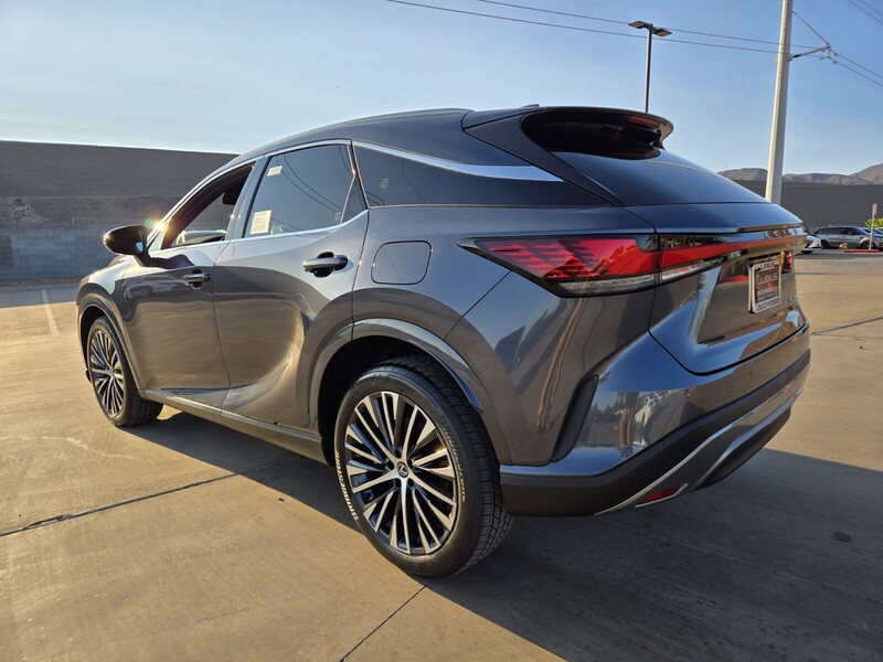 2025 Lexus RX 350 Premium photo 4