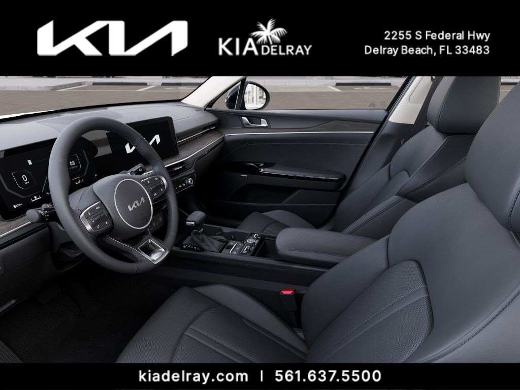 2025 Kia K5 EX photo 17