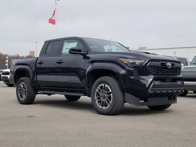 2025 Toyota Tacoma TRD Sport 4x4 Double Cab photo 3
