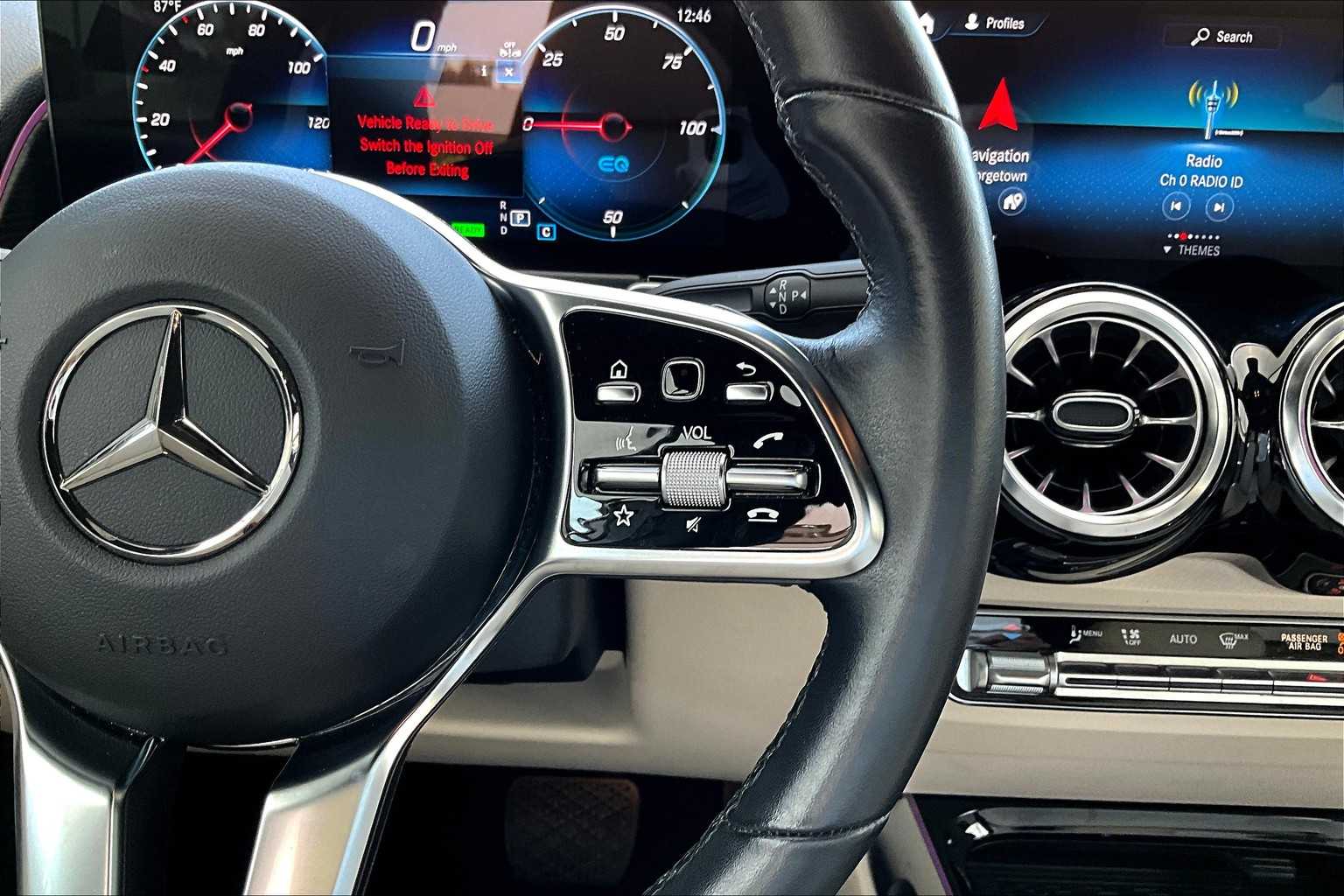 2023 Mercedes Benz EQB photo 23