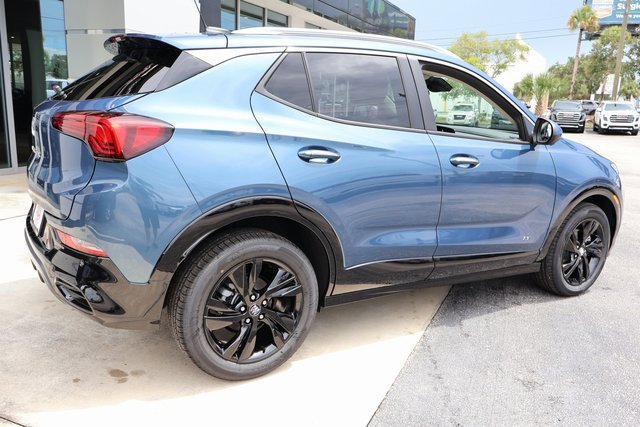 2026 Buick Encore GX Sport Touring photo 7