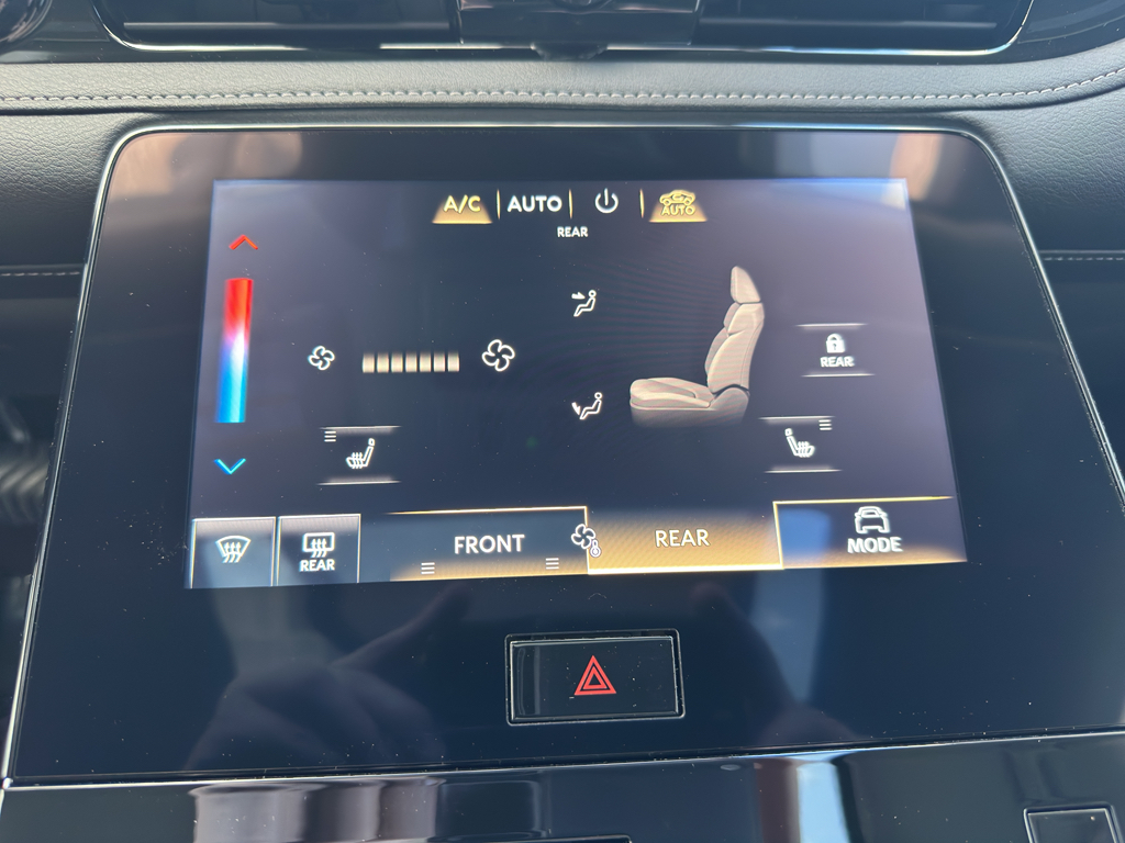 2025 Infiniti QX80 Pure photo 17