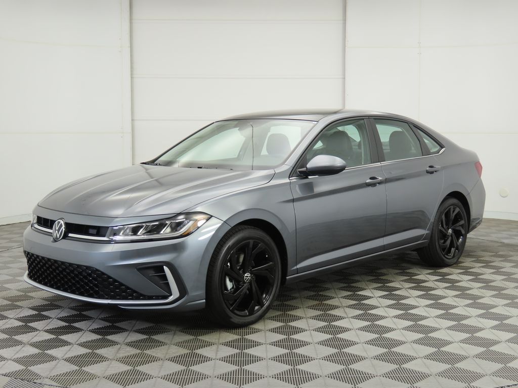 2026 Volkswagen Jetta SE's photo