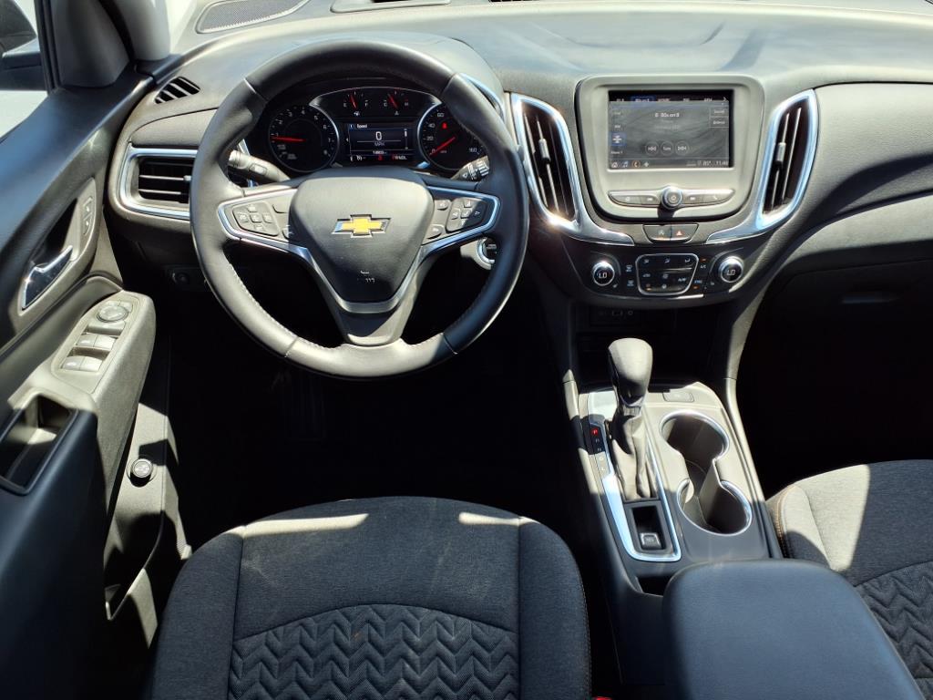 2022 Chevrolet Equinox photo 3