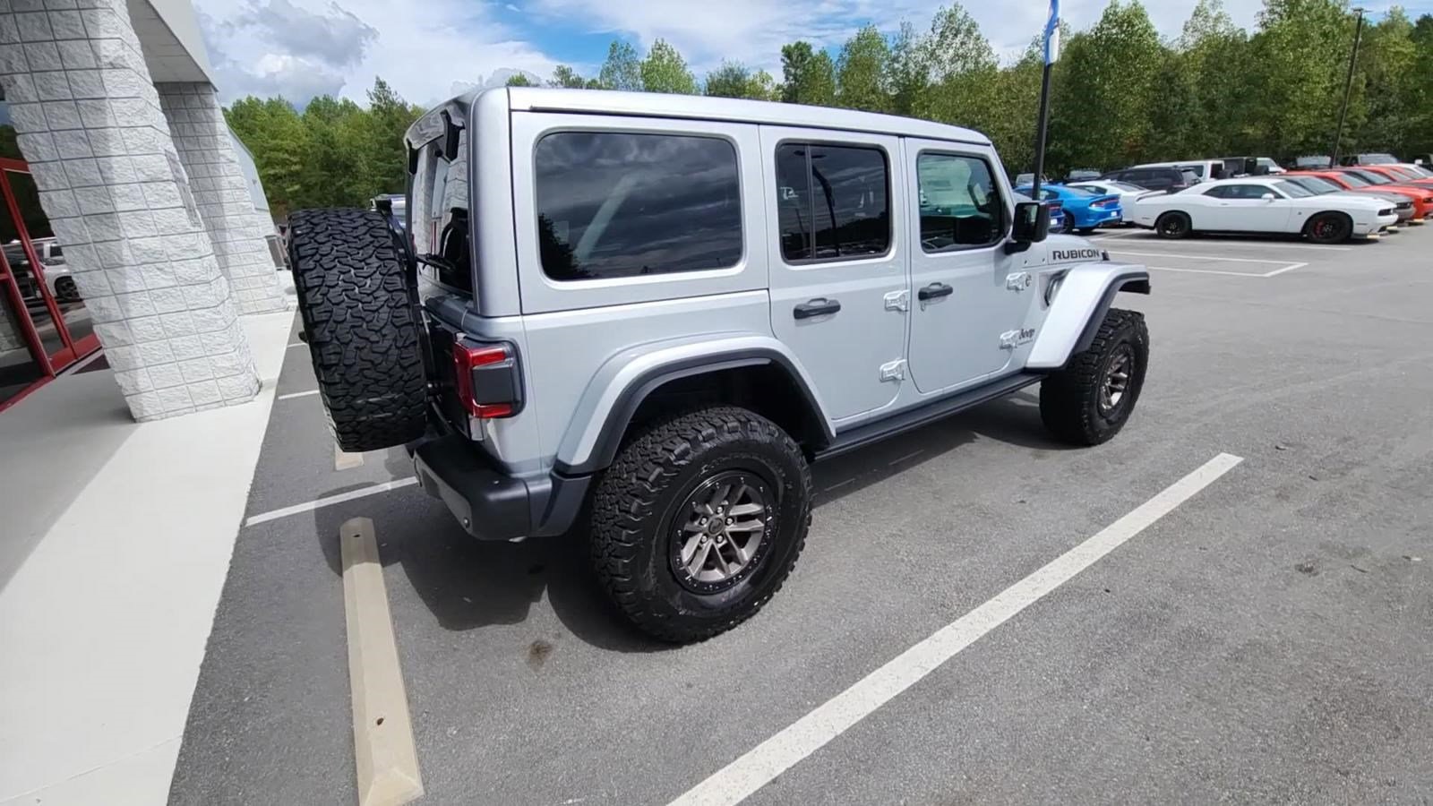2024 Jeep Wrangler Rubicon 392 photo 5