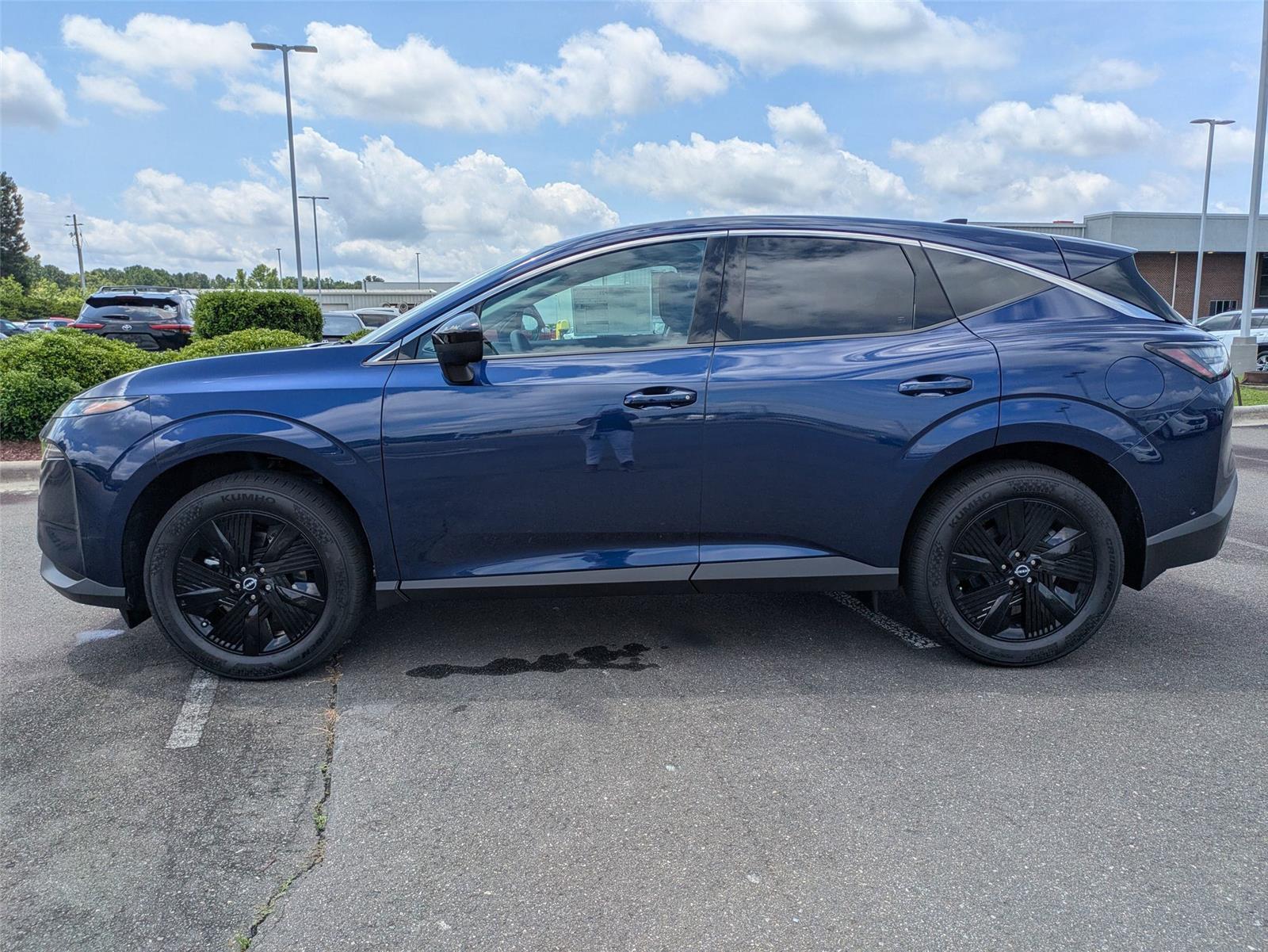 2025 Nissan Murano SV photo 6