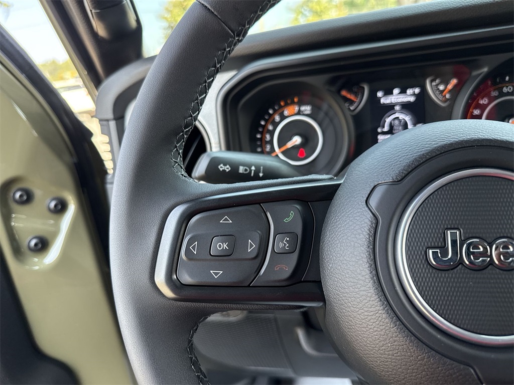 2025 Jeep Wrangler Sport S photo 15
