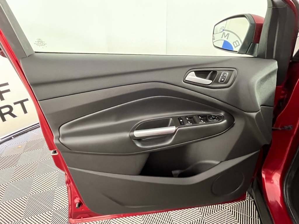 2018 Ford Escape SE photo 19