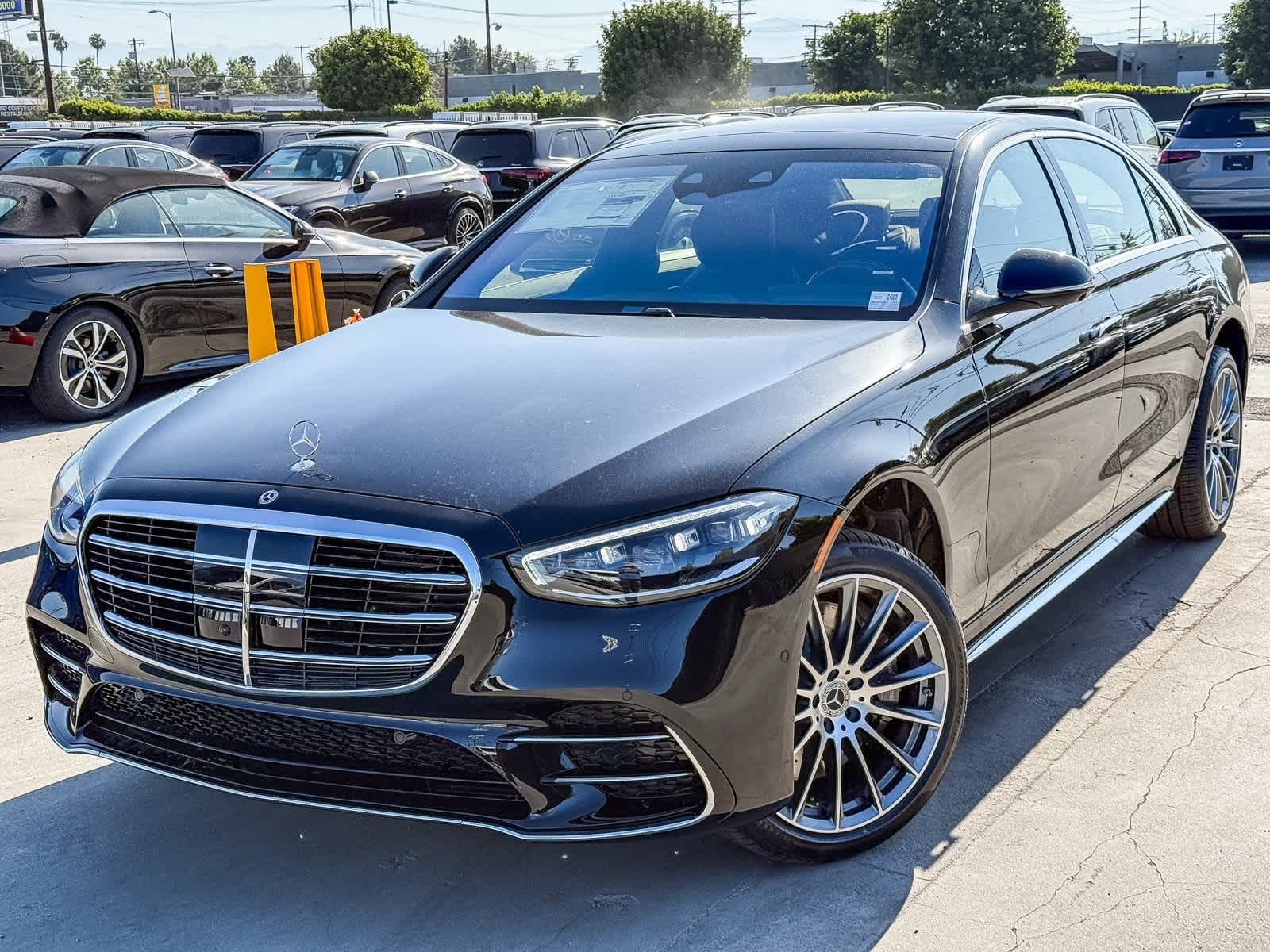 2025 Mercedes-Benz S-Class S 580's photo