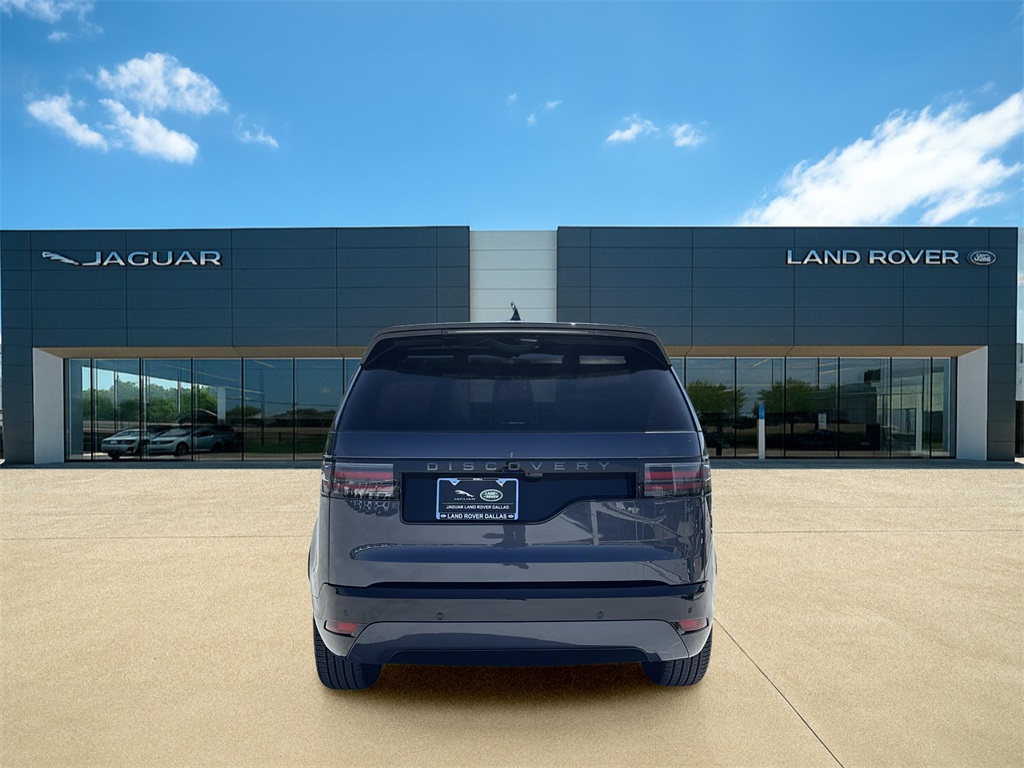 2024 Land Rover Discovery SE photo 3
