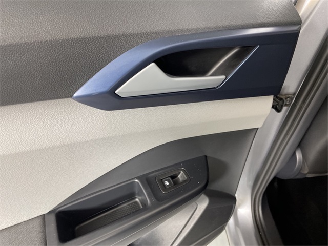2024 Volkswagen Taos SE photo 35