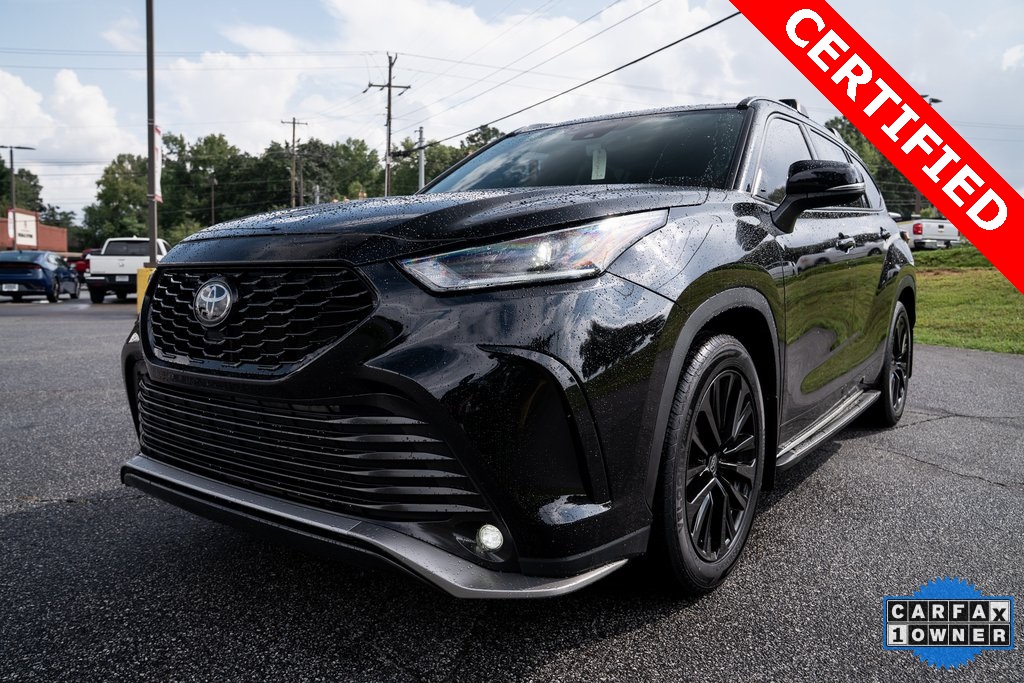 2024 Toyota Highlander XSE photo 3