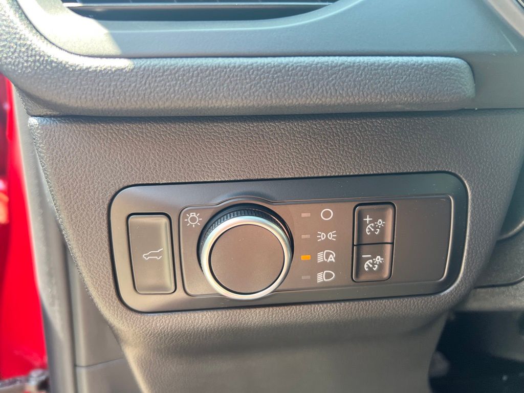 2025 Ford Escape ST-Line photo 11