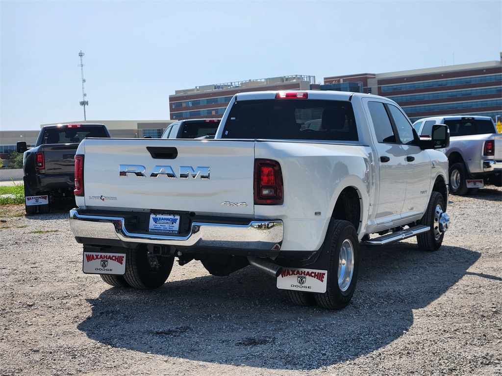 2026 Ram 3500 Big Horn photo 3