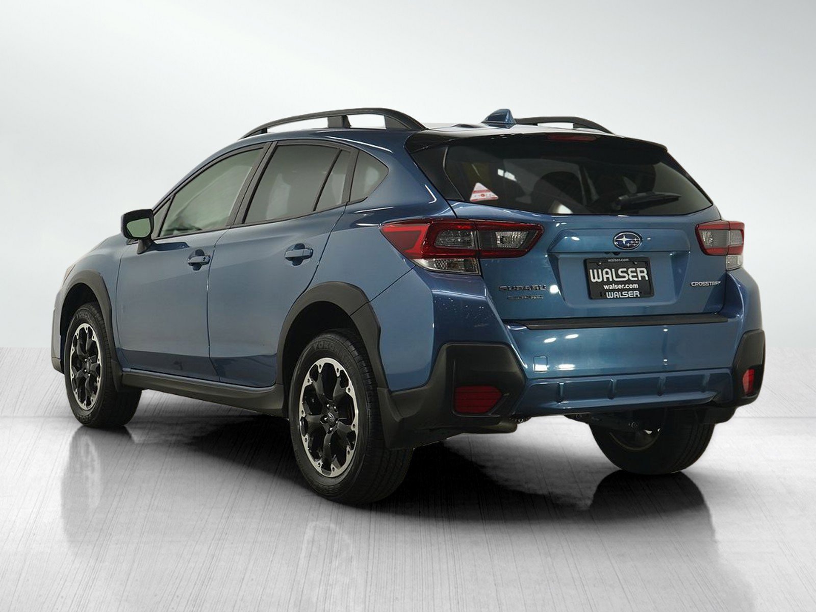2022 Subaru Crosstrek Premium photo 2
