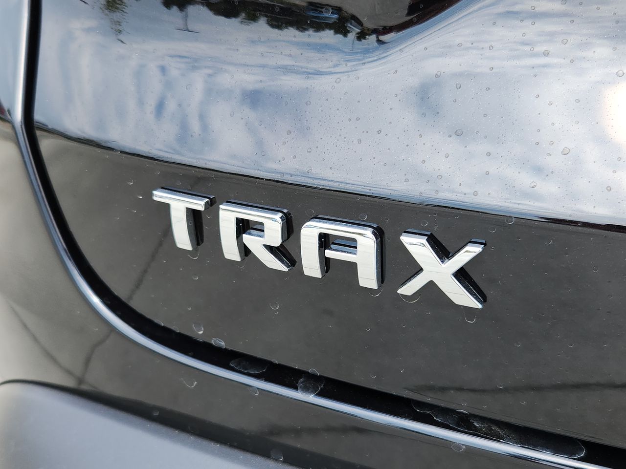 2025 Chevrolet Trax ACTIV photo 28
