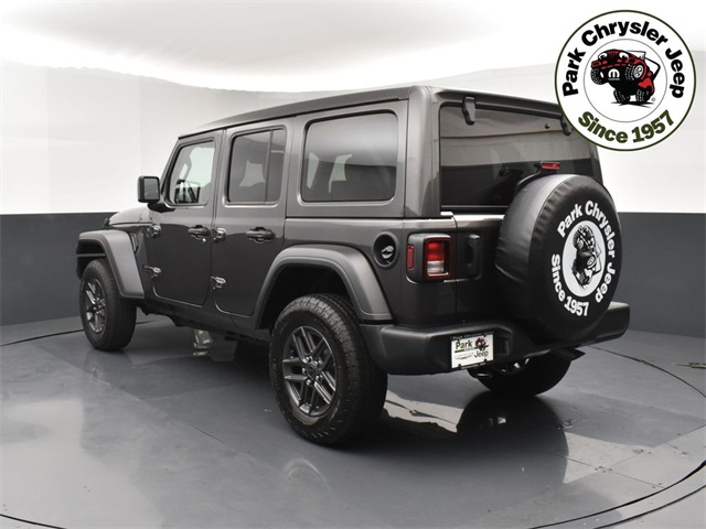 2025 Jeep Wrangler Sport S photo 4