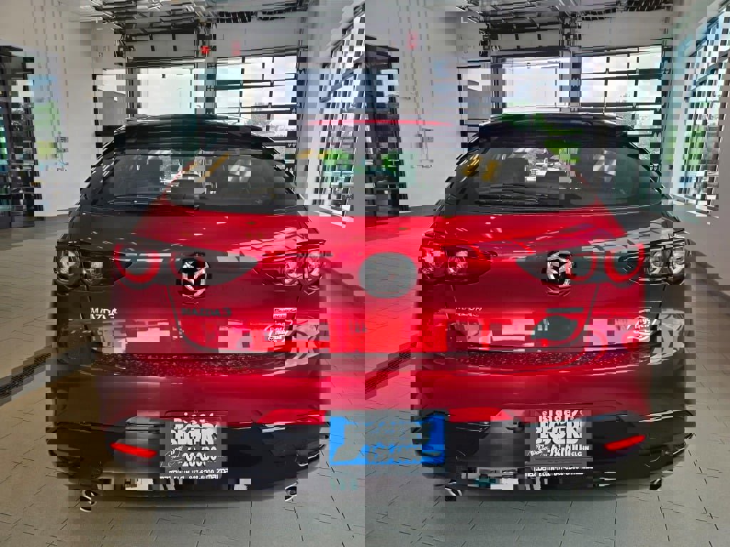 2025 Mazda Mazda3 Hatchback 2.5 Select Sport photo 11