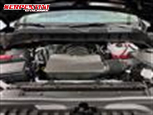 2025 Chevrolet Silverado 1500 photo 2