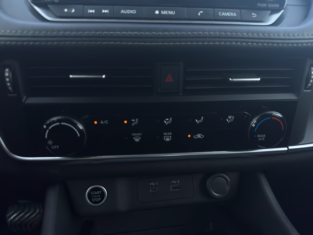2022 Nissan Rogue S photo 10