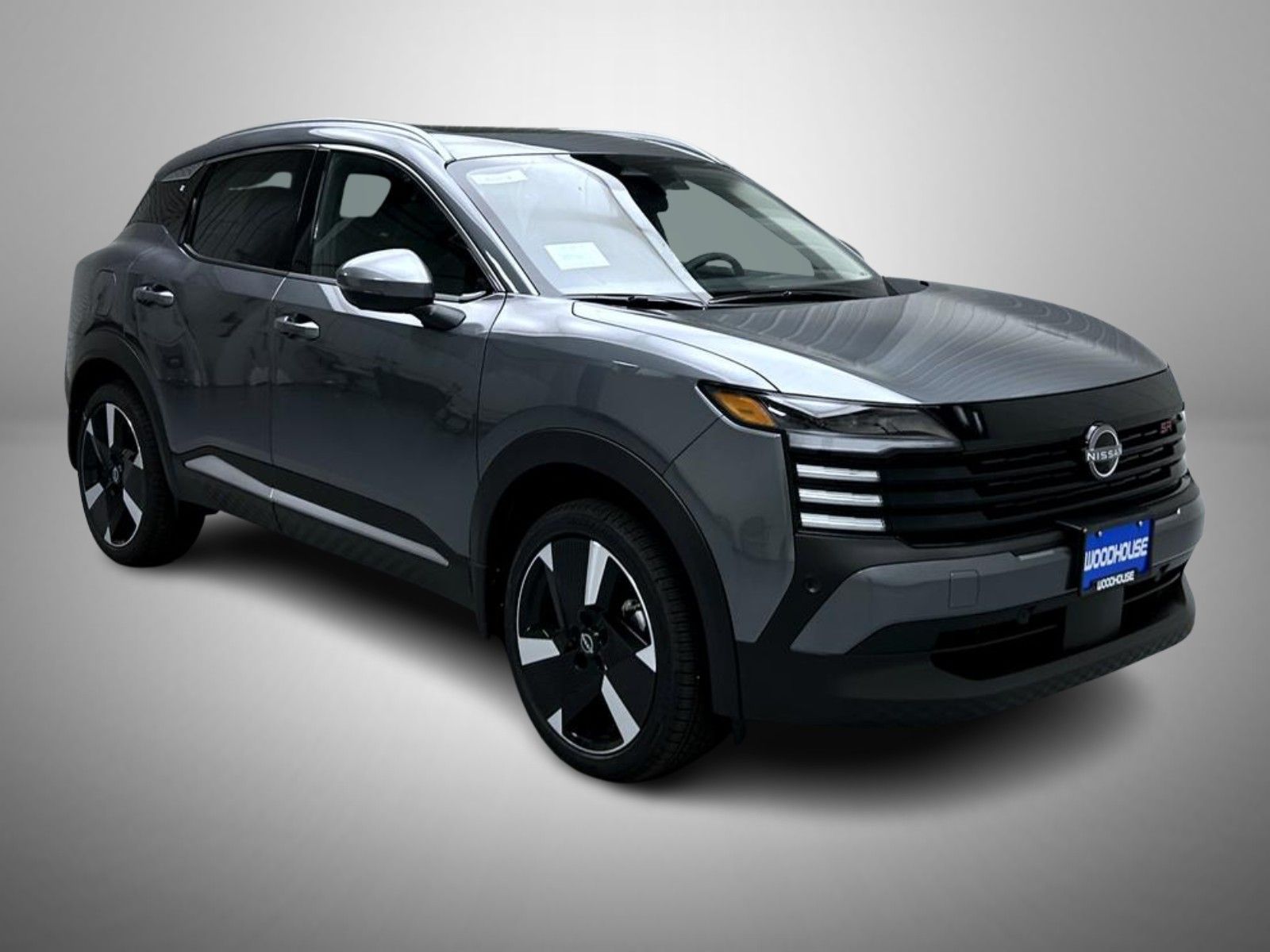 2025 Nissan Kicks SR photo 3