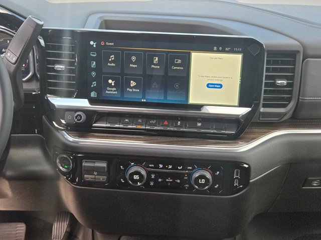 2026 Chevrolet Silverado photo 3