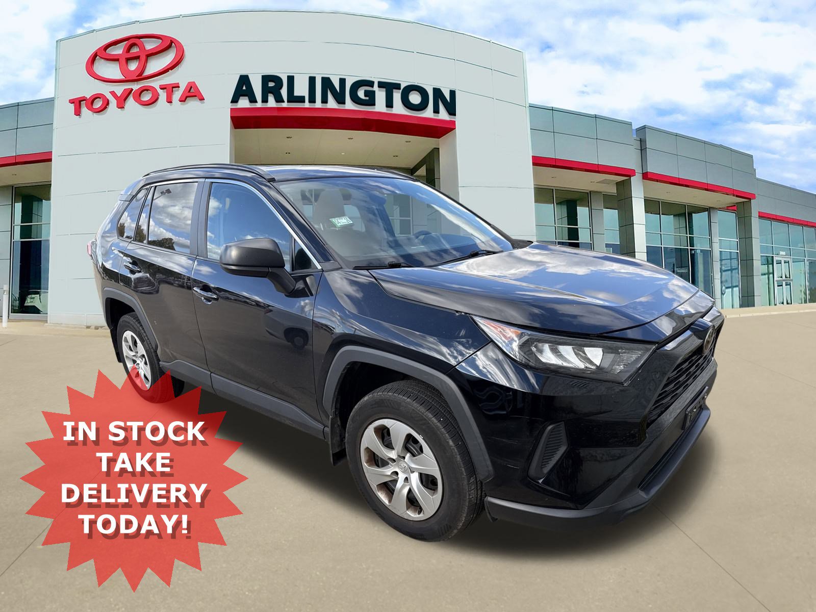 2019 Toyota RAV4 LE