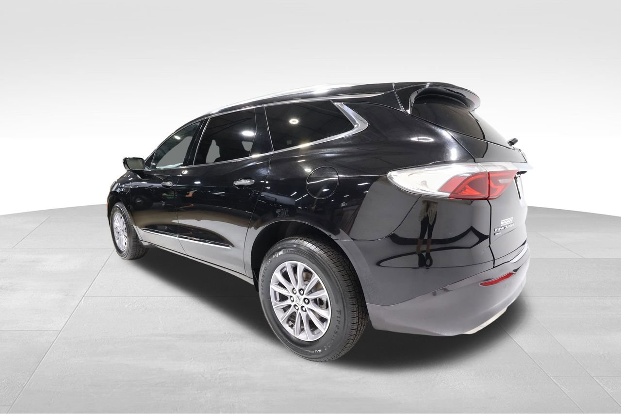 2024 Buick Enclave Premium photo 2
