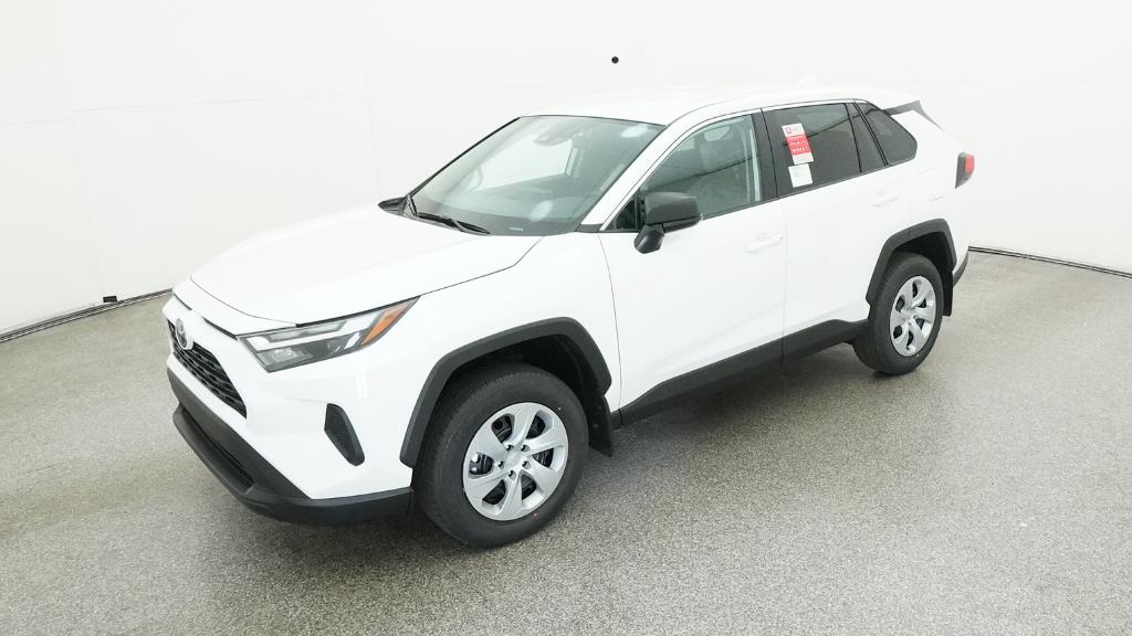 2025 Toyota RAV4 LE's photo