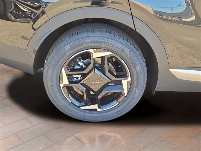 2026 Kia Sportage EX photo 3