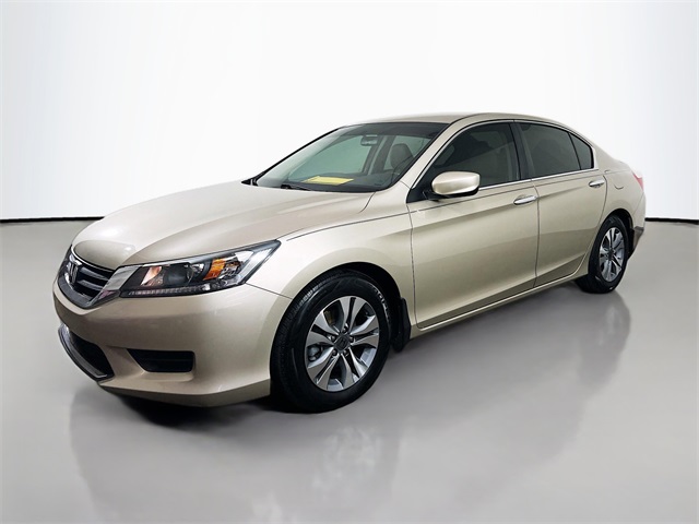 2015 Honda Accord LX photo 3