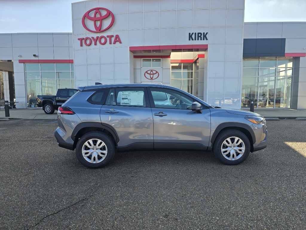 2026 Toyota Corolla Cross L's photo