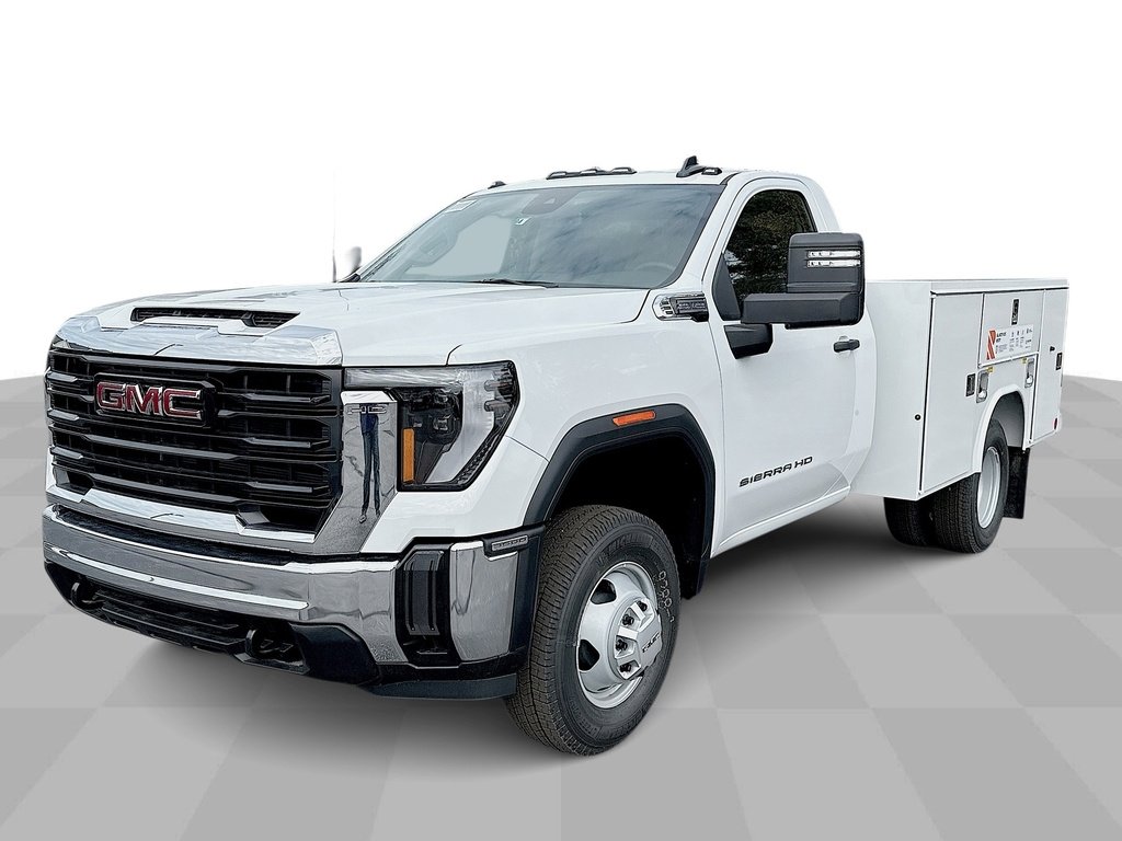 2026 GMC Sierra 3500 Chassis Cab Pro's photo