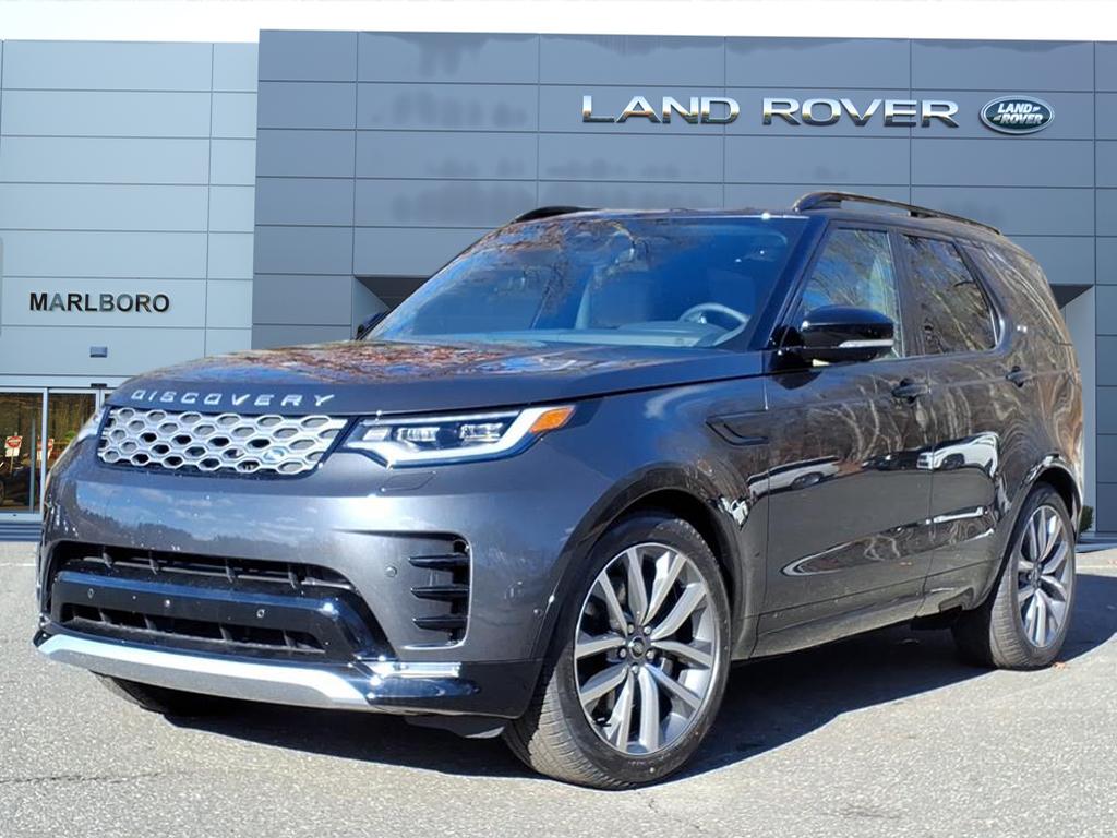 2026 Land Rover Discovery Gemini Edition's photo