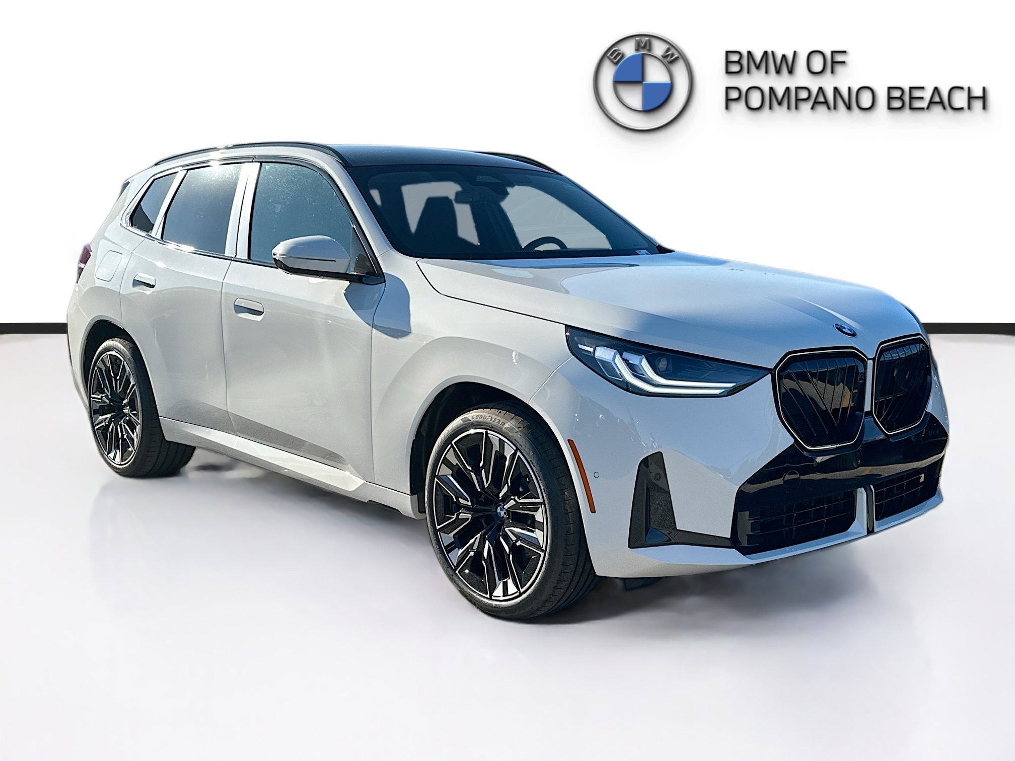 2026 BMW X3 30's photo