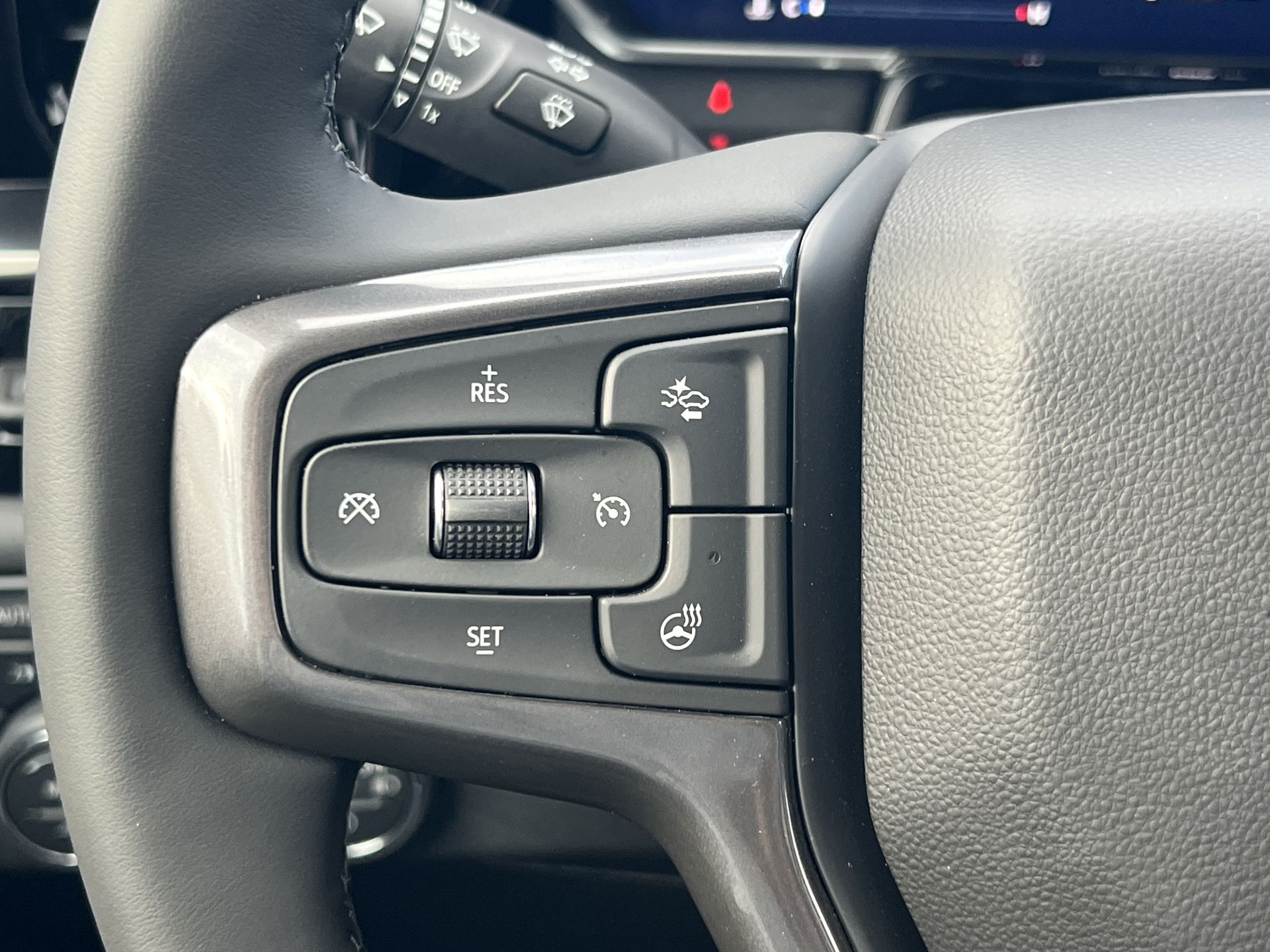2025 Chevrolet Silverado 2500HD photo 7