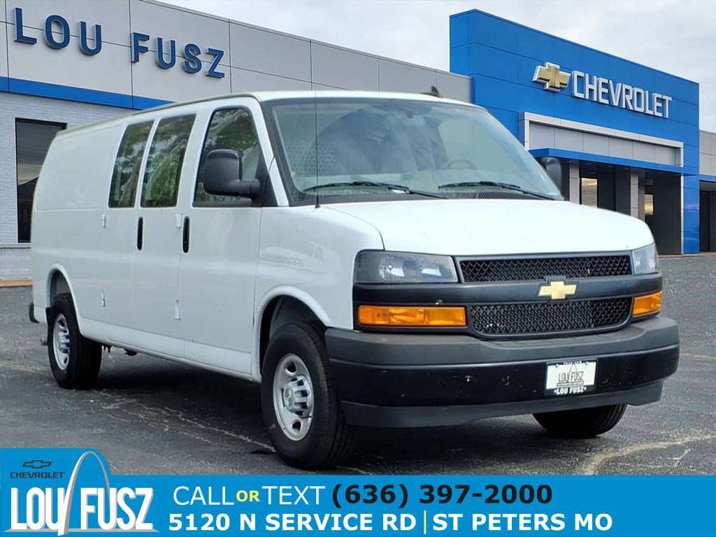 2025 Chevrolet Express Cargo Work Van's photo