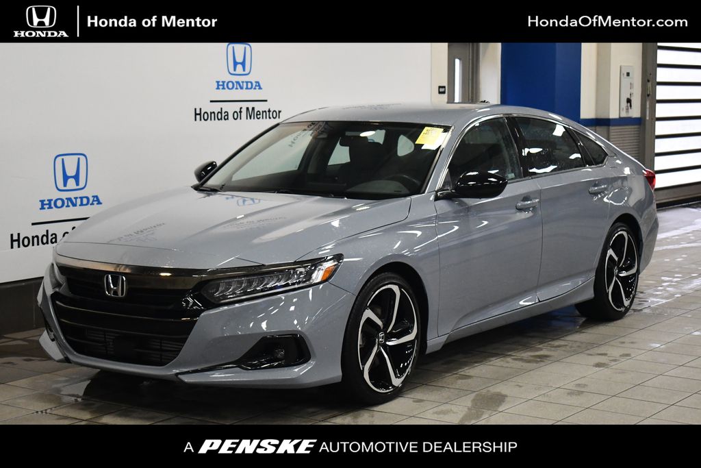 2022 Honda Accord Sport SE's photo