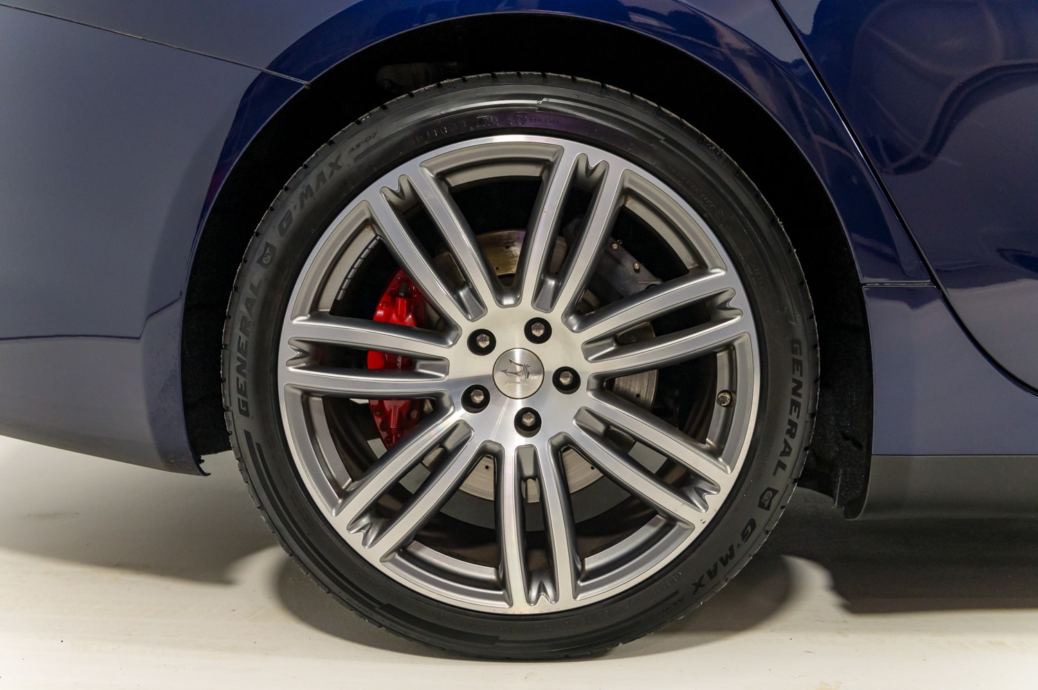 2020 Maserati Ghibli S Q4 photo 12