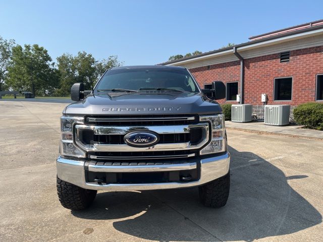 2022 Ford F-250 photo 2
