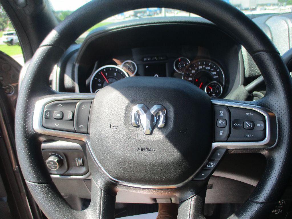 2025 Ram 3500 Tradesman photo 7