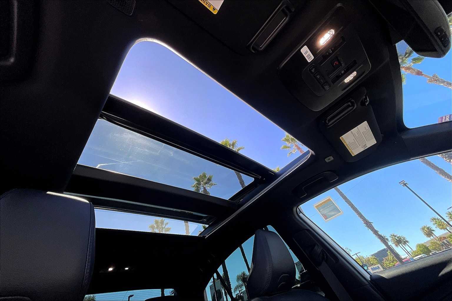 2025 Toyota Camry XSE photo 13