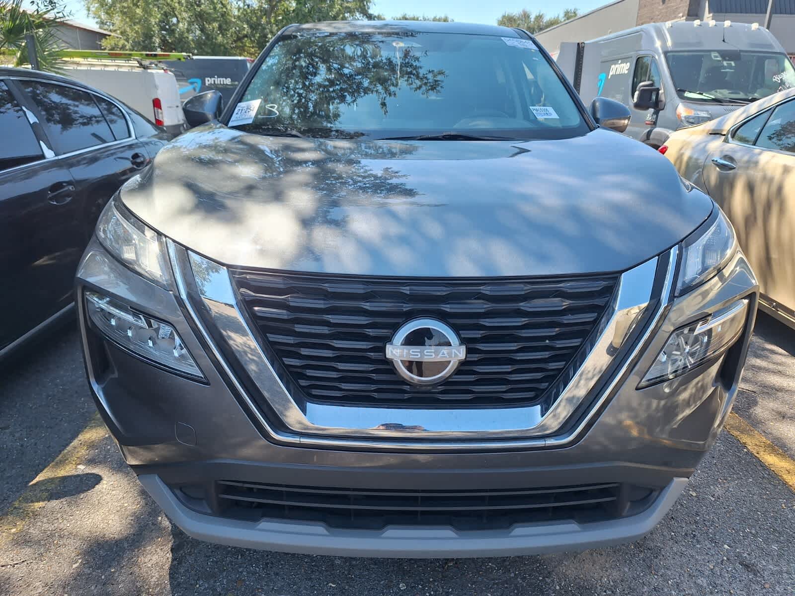 2023 Nissan Rogue SV photo 2