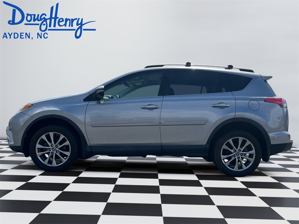 2017 Toyota RAV4 Limited photo 2