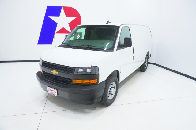 2025 Chevrolet Express Cargo Work Van's photo