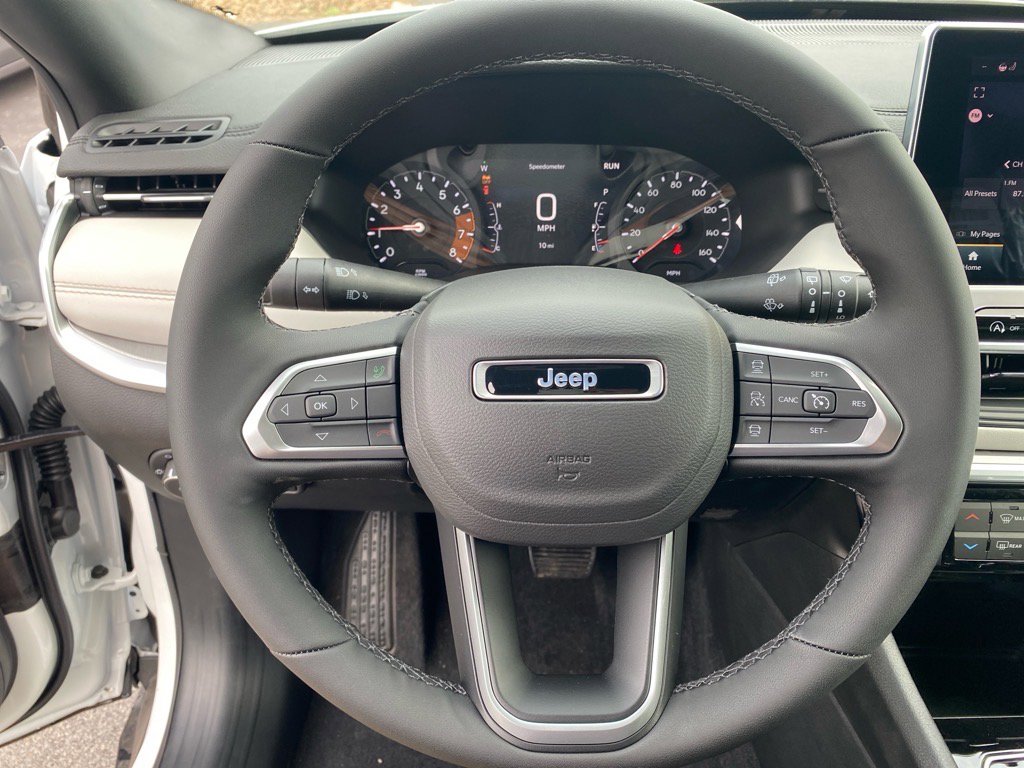 2025 Jeep Compass Limited photo 6