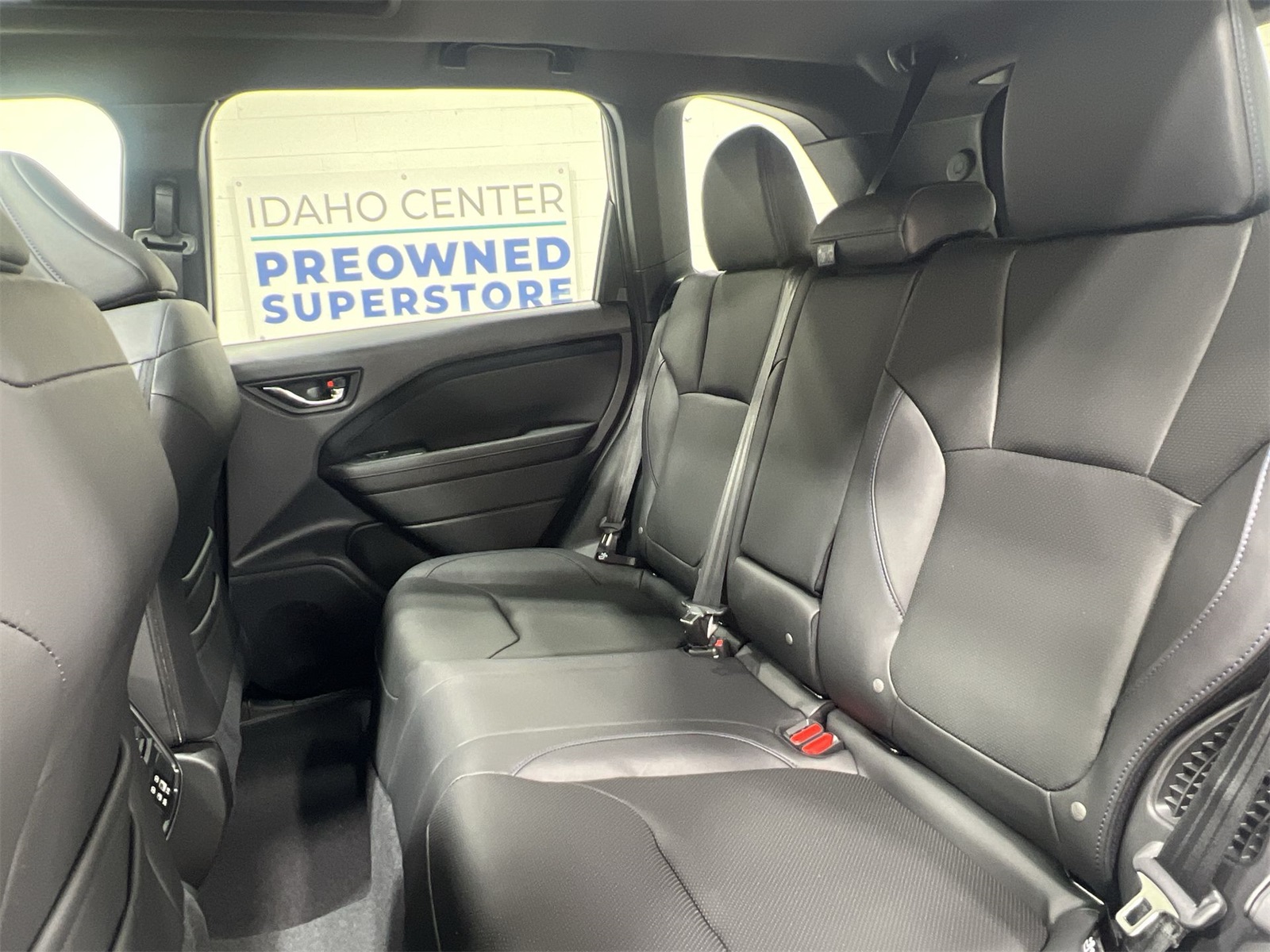 2025 Subaru Forester Limited photo 21