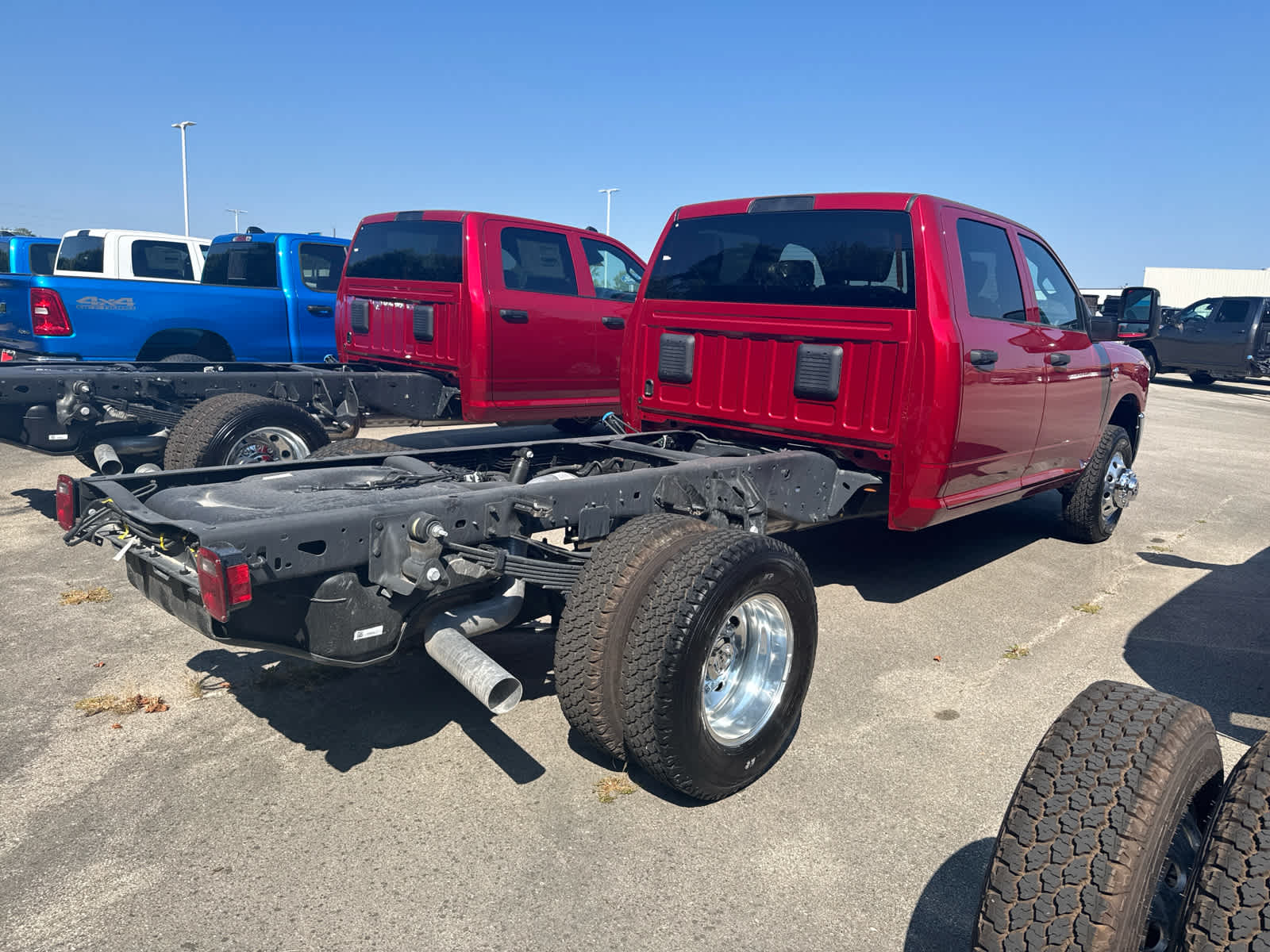 2026 Ram 3500 Tradesman photo 4