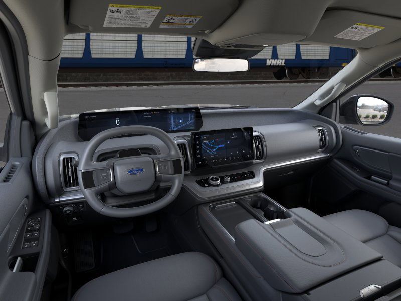2026 Ford Expedition Active's photo