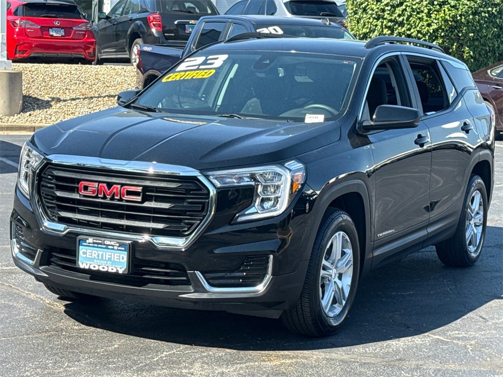 2023 Gmc Terrain SLE photo 3